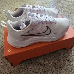 Nike Women Downshifter 12 PRM Running Shoes